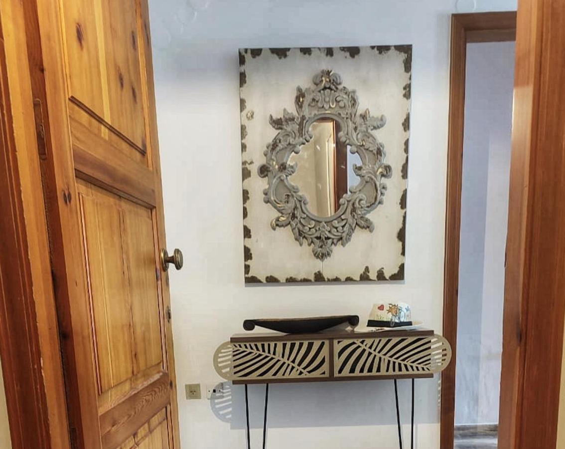 Lauren'S Charm Town Apartment Lefkáda エクステリア 写真