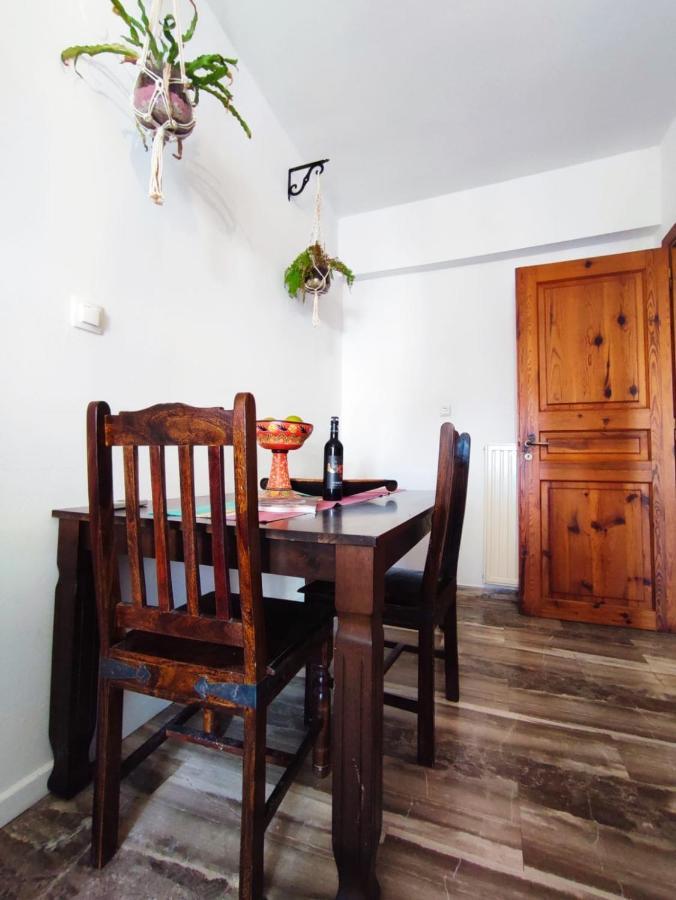 Lauren'S Charm Town Apartment Lefkáda エクステリア 写真